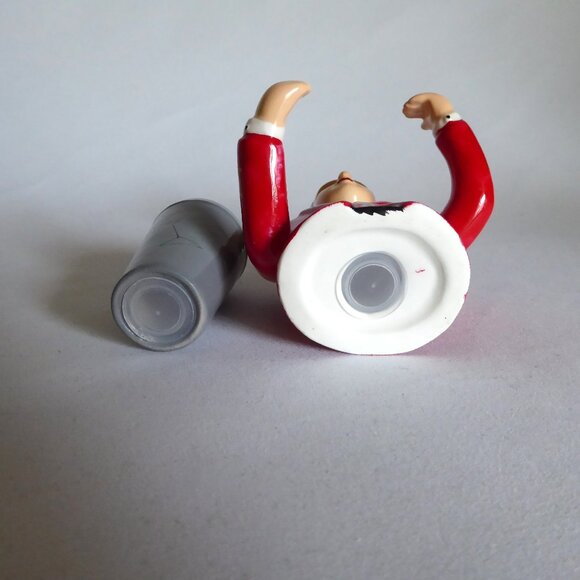 VINTAGE BARTENDER BAR HOLDING COCKTAIL SHAKER CERAMIC SALT & PEPPER SHAKER SET - Picture 7 of 9